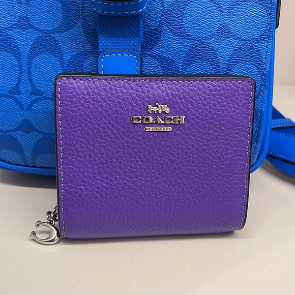 Coach Snap Wallet
Silver/Sport Purple - Picture 14 of 16